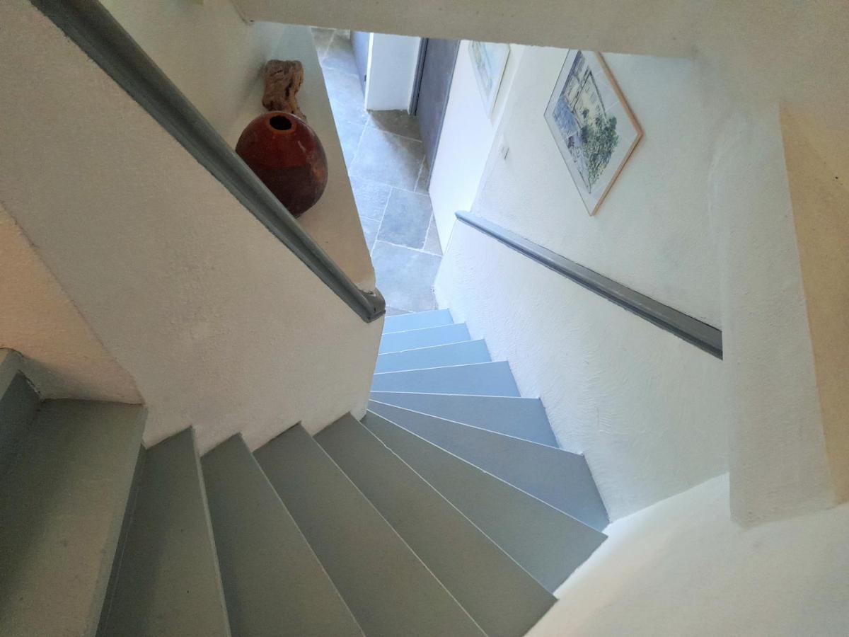 Guest house Villa-chateau Les Terrasses - Tamaris, Des Sablettes, Au Bas De La Propriete *